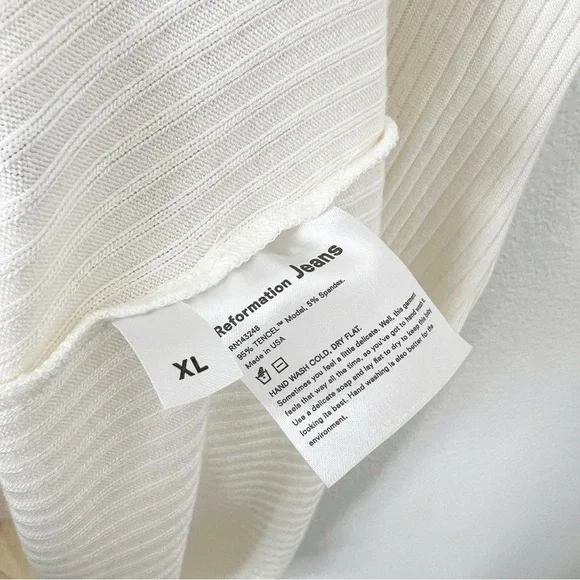 Reformation White Cream Stefana Draper
Rib Knit Dress Mini Collared Size XL - Picture 6 of 7